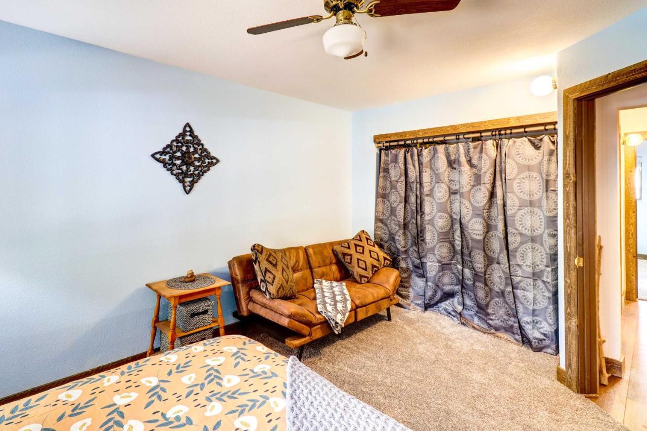 Lakeside Cabin Rental With Hot Tub - Close To Hiking باينتوب ليكسايد المظهر الخارجي الصورة